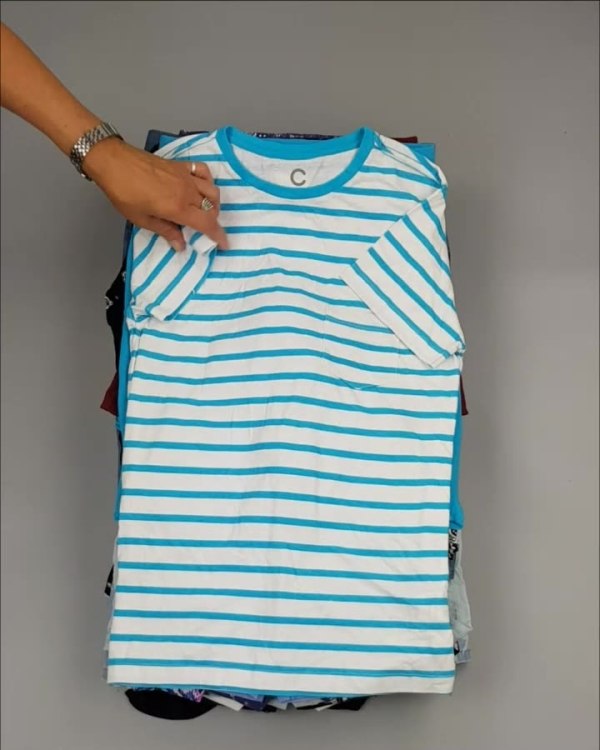 Фотография  327 - CUBUS детский микс лето (Children CUBUS mix)#15 кг, ЛОТ №2515 оптом в Владимире и Владимирской области