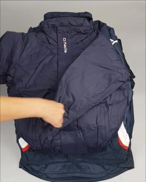 Фотография  534 - Куртки СПОРТ СТОК дети#10 кг , Лот№ 2641 оптом в Владимире и Владимирской области