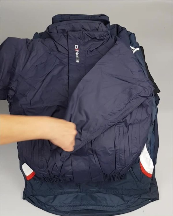 Фотография  756 - Куртки СПОРТ СТОК дети#10 кг , Лот№ 2641 оптом в Владимире и Владимирской области