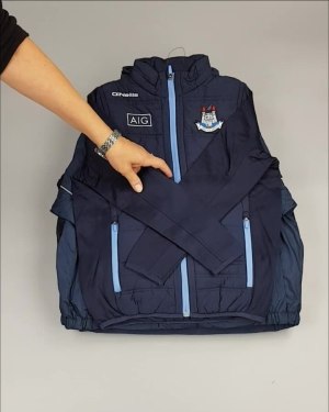 Фотография  908 - Куртки СПОРТ СТОК дети#10 кг , Лот№ 2642 оптом в Владимире и Владимирской области