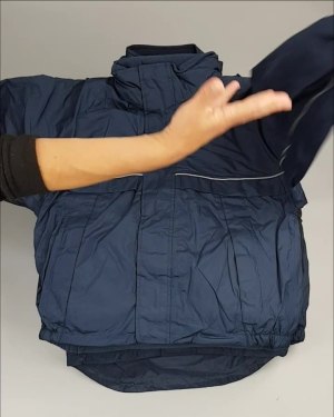 Фотография  563 - Куртки СПОРТ СТОК дети#10 кг , Лот№ 2642 оптом в Владимире и Владимирской области