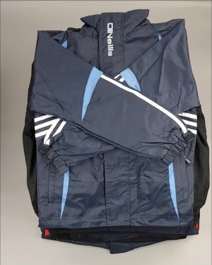 Фотография  197 - Куртки СПОРТ СТОК дети#10 кг , Лот№ 2643 оптом в Владимире и Владимирской области