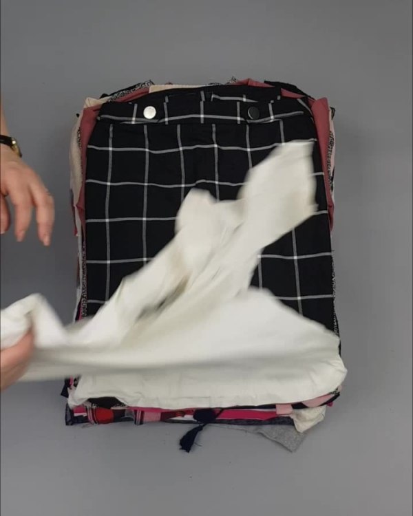 Фотография  808 - LPP Spring mix#20 кг, ЛОТ №3728 оптом в Владимире и Владимирской области