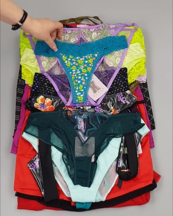 Фотография  584 - Нижнее белье Savage#50 шт, ЛОТ №4036 оптом в Владимире и Владимирской области