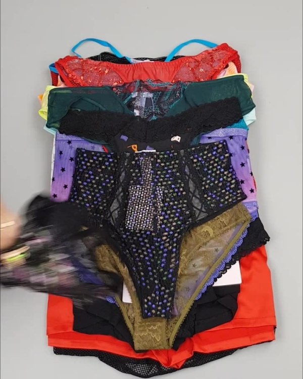 Фотография  713 - Нижнее белье Savage#50 шт, ЛОТ №4037 оптом в Владимире и Владимирской области