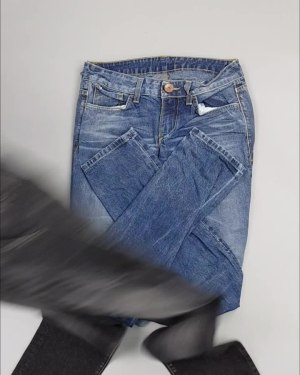 Фотография  884 - Джинсы Италия#20 шт, ЛОТ №4301 оптом в Владимире и Владимирской области