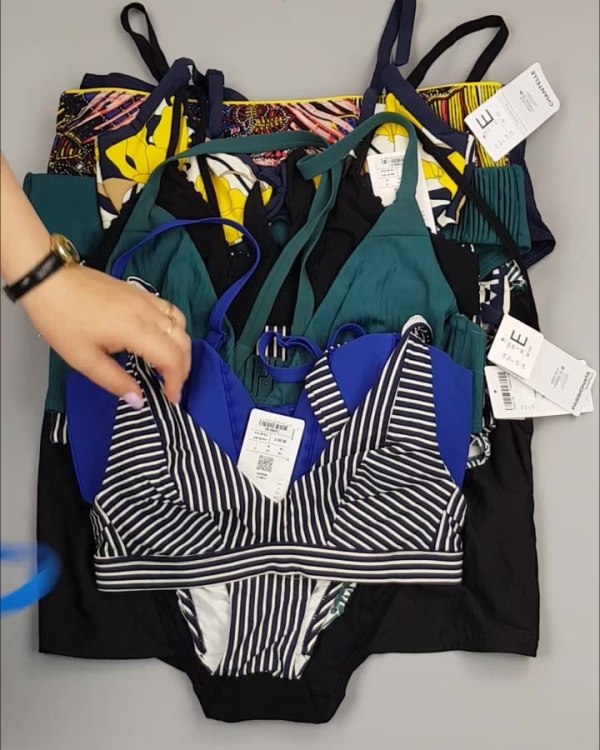 Фотография  613 - Купальники Chantelle#30 шт, ЛОТ №4410 оптом в Владимире и Владимирской области