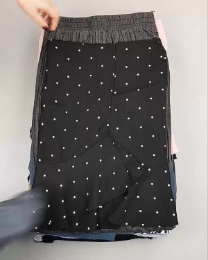 Фотография  646 - Юбки Корея#20 шт, ЛОТ №5061 оптом в Владимире и Владимирской области