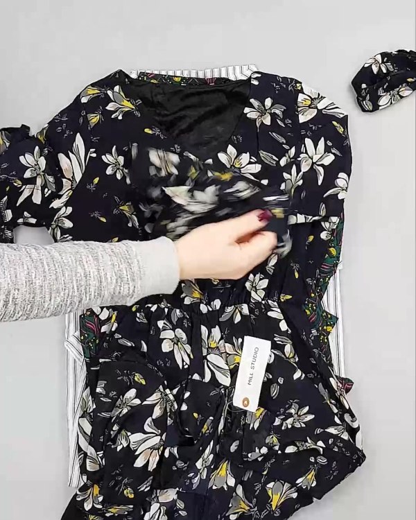 Фотография  883 - Платья Корея#20 шт, ЛОТ №5614 оптом в Владимире и Владимирской области