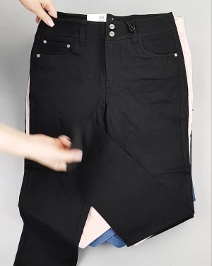 Фотография  674 - Джинсы DK Company 022024#10 кг, ЛОТ №5949 оптом в Владимире и Владимирской области