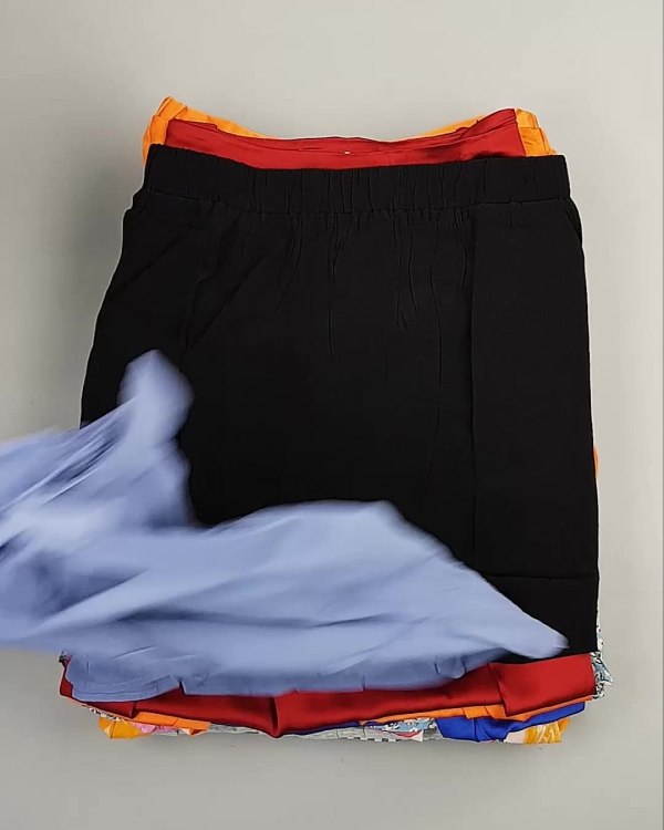 Фотография  375 - Юбки Bestseller 44#5 кг, ЛОТ №6123 оптом в Владимире и Владимирской области