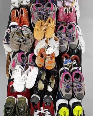 Фотография  809 - Обувь СТОК дети лето#15,4 кг, ЛОТ №6192 оптом в Владимире и Владимирской области