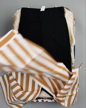 Фотография  509 - CALZEDONIA лето mix#50 шт, ЛОТ №6366 оптом в Владимире и Владимирской области