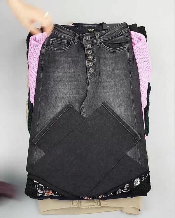 Фотография  764 - ONLY+Vero Moda Winter Mix 064#16,6 кг, ЛОТ №6544 оптом в Владимире и Владимирской области