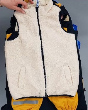 Фотография  621 - Верхняя одежда TCM kids 074#7 кг, ЛОТ №6681 оптом в Владимире и Владимирской области