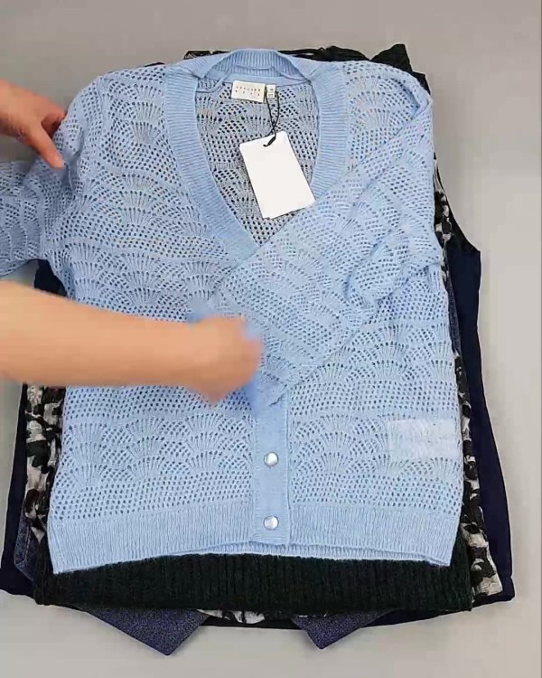 Фотография  241 - ДАНИЯ Winter mix 24#15 кг, ЛОТ №6708 оптом в Владимире и Владимирской области