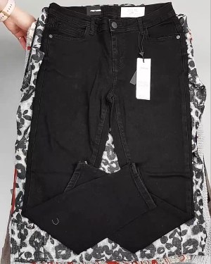 Фотография  165 - ДАНИЯ Winter mix 24#15 кг, ЛОТ №6710 оптом в Владимире и Владимирской области