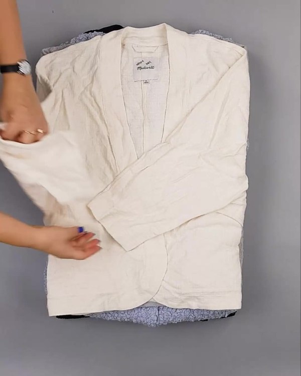 Фотография  297 - Кардиганы СТОК CAN#10 кг, ЛОТ №6888 оптом в Владимире и Владимирской области