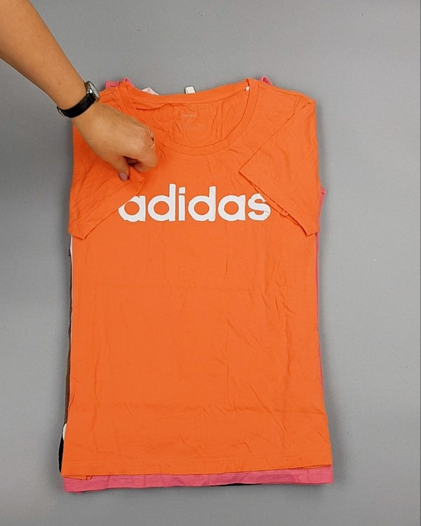 Фотография  884 - Cream Футболки поло женские#25 кг оптом в Владимире и Владимирской области