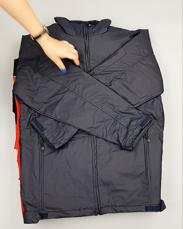 Фотография  922 - Ветровки CAN 084#10 кг, ЛОТ №6939 оптом в Владимире и Владимирской области