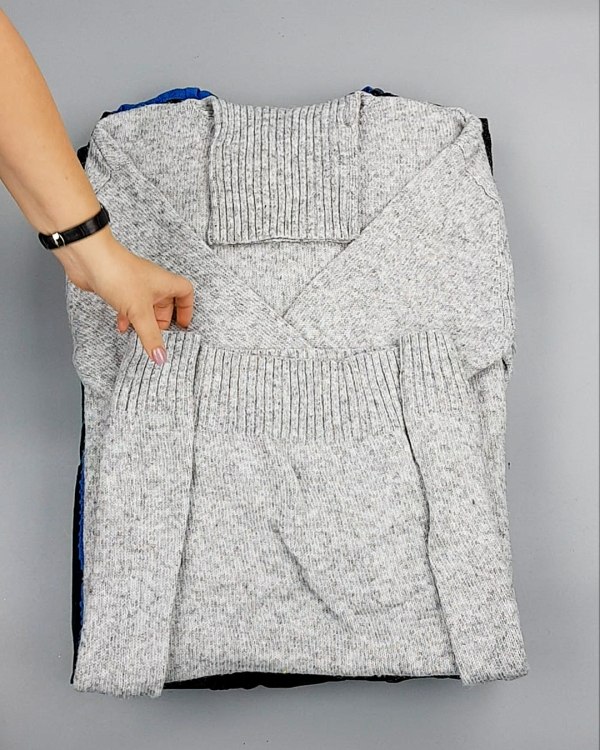 Фотография  709 - Cream Платья Winter#25 кг оптом в Владимире и Владимирской области