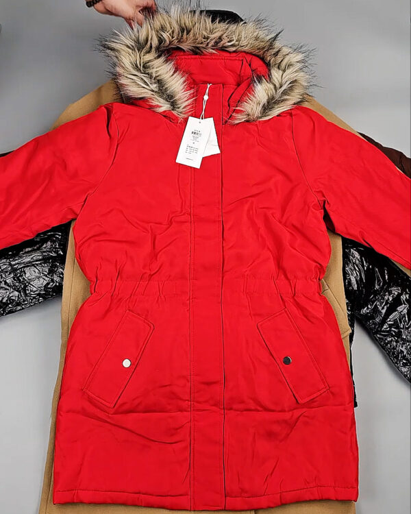 Фотография  399 - Верхняя одежда VILA#10,2 кг, ЛОТ №6825 оптом в Владимире и Владимирской области