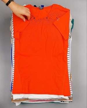 Фотография  738 - Cream Футболки поло женские#25 кг оптом в Владимире и Владимирской области