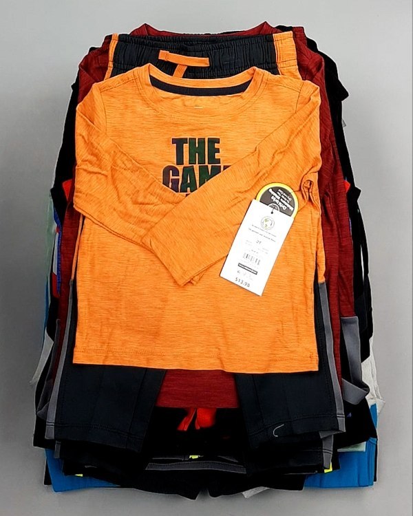 Фотография  699 - Спортивные костюмы дети CAN#6 кг оптом в Владимире и Владимирской области