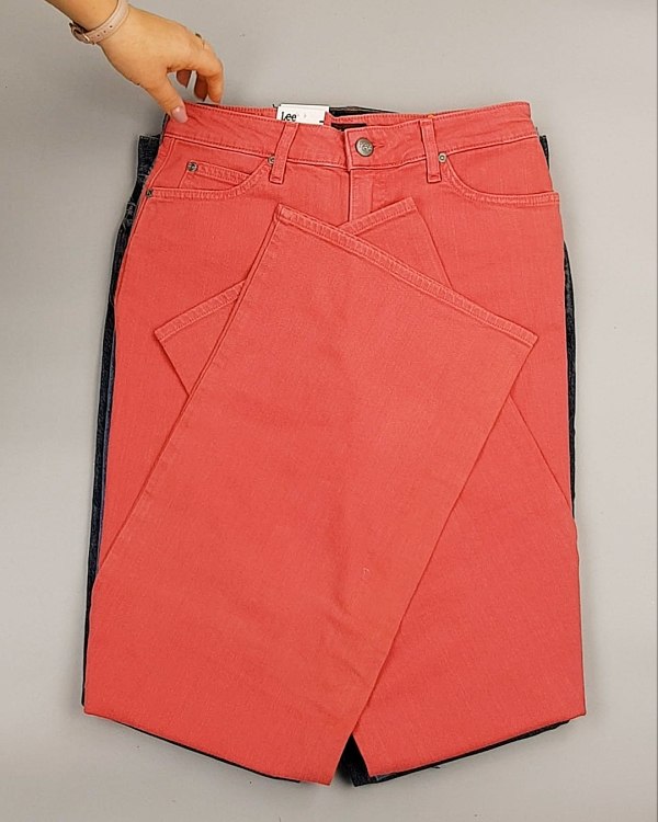 Фотография  830 - Джинсы LEE м/ж#7,9 кг, ЛОТ №7032 оптом в Владимире и Владимирской области