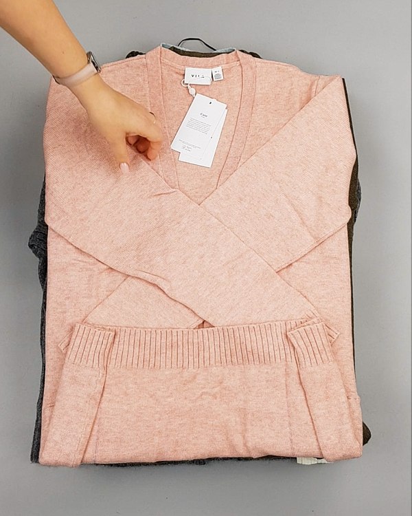 Фотография  809 - Кардиганы VILA W 104#7 кг, ЛОТ №7155 оптом в Владимире и Владимирской области