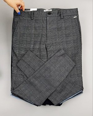 Фотография  717 - Брюки + джинсы JACK JONES 094#10 кг, ЛОТ №6963 оптом в Владимире и Владимирской области