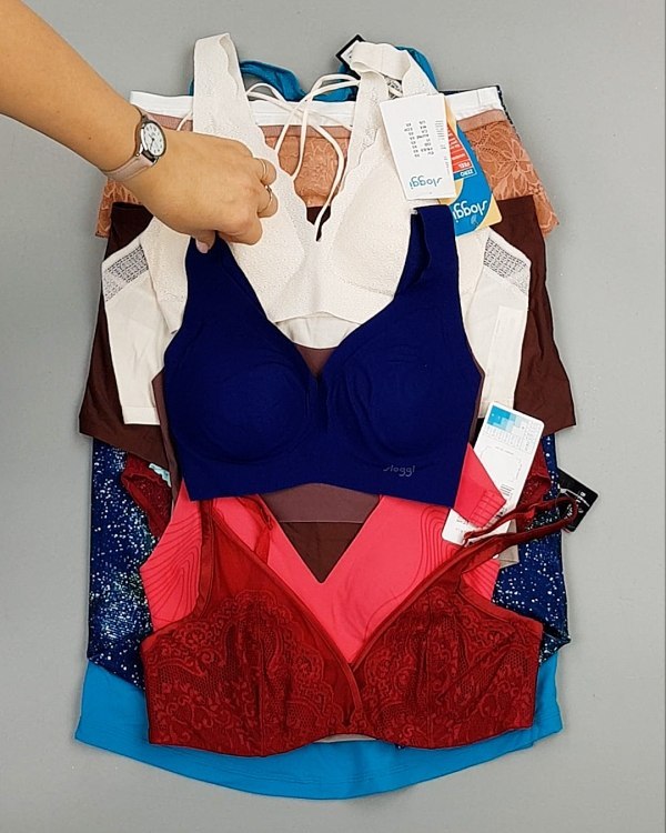 Фотография  857 - Нижнее белье TRIUMPH 104#33 шт, ЛОТ №7135 оптом в Владимире и Владимирской области