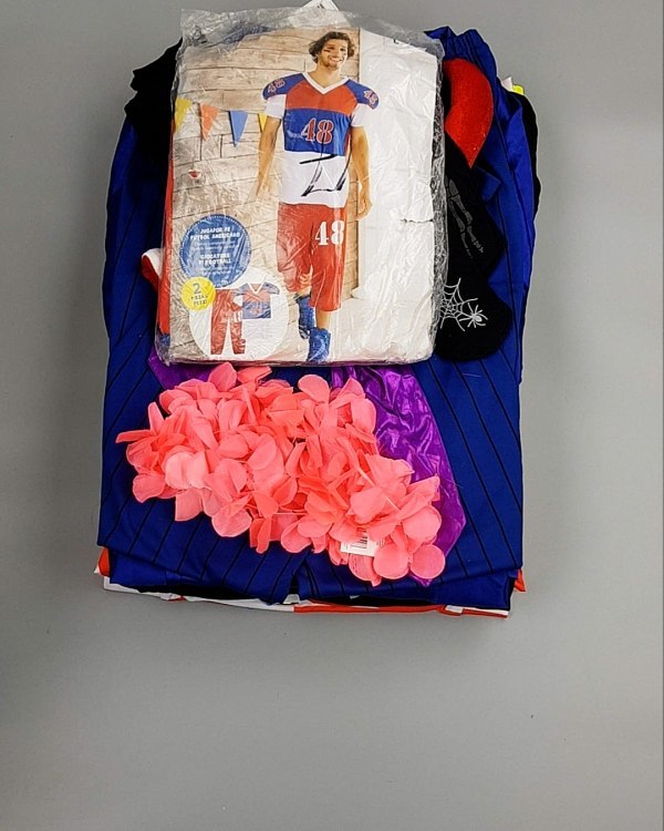 Фотография  558 - Карнавал mix#5 кг, ЛОТ №7092 оптом в Владимире и Владимирской области