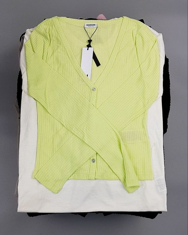 Фотография  184 - NOISY MAY Winter mix 104#15 кг, ЛОТ №7140 оптом в Владимире и Владимирской области