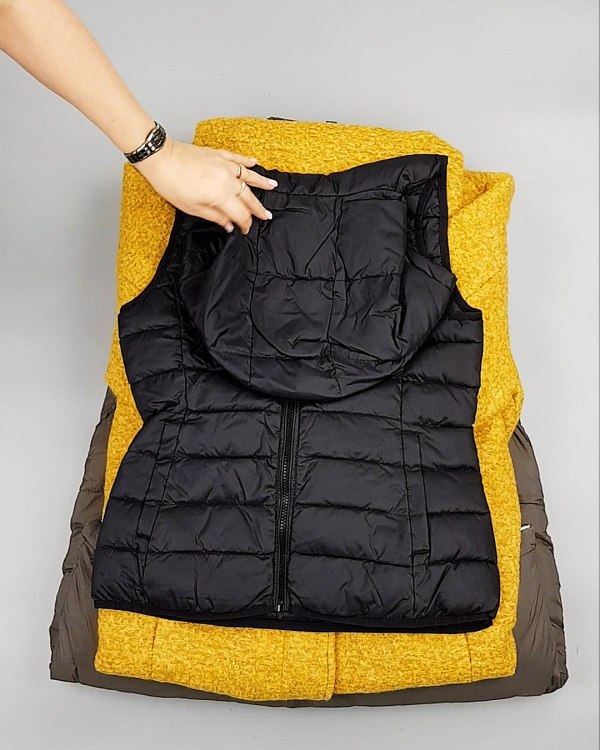 Фотография  852 - Верхняя одежда ONLY 104#10 кг, ЛОТ №7194 оптом в Владимире и Владимирской области