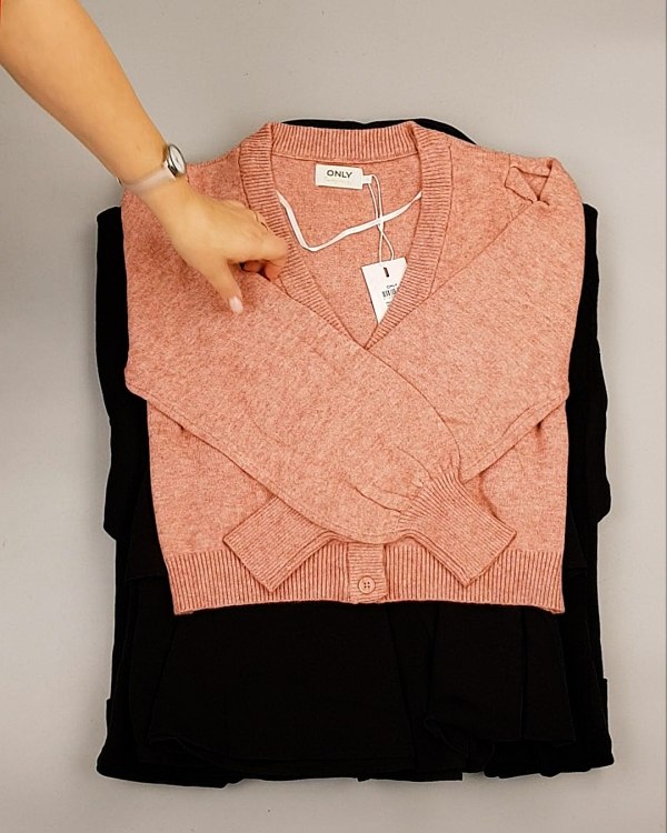 Фотография  577 - ONLY Winter mix 104#15 кг, ЛОТ №7182 оптом в Владимире и Владимирской области