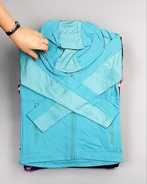 Фотография  388 - KIDS mix Italy 114#5 кг, ЛОТ №7285 оптом в Владимире и Владимирской области