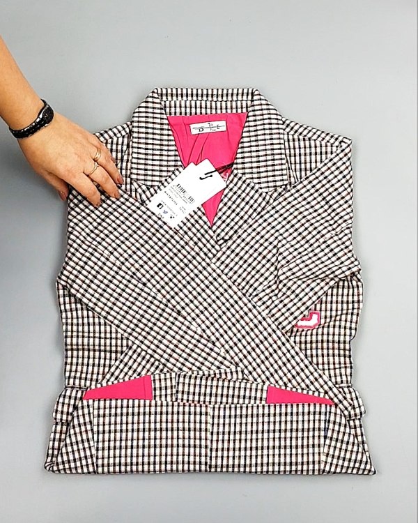 Фотография  300 - TO BE TOO Kids 114#5 кг, ЛОТ №7296 оптом в Владимире и Владимирской области