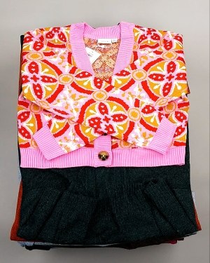 Купить Кардиганы VILA W 104#7 кг, ЛОТ №7384 оптом в Владимире и Владимирской области