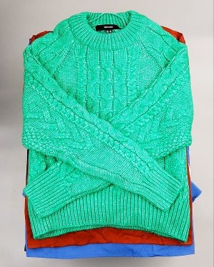 Купить Bestseller Winter mix 104#15 кг, ЛОТ №7347 оптом в Владимире и Владимирской области