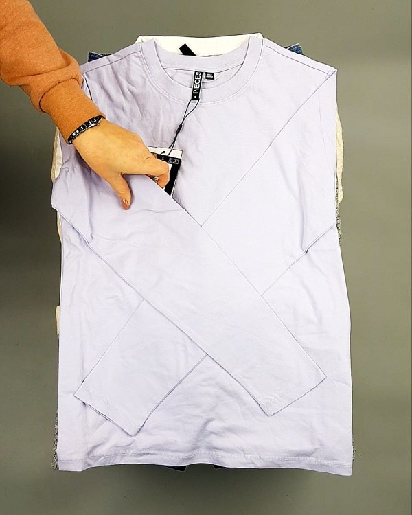 Фотография  933 - PIECES Winter mix 104#15 кг, ЛОТ №7377 оптом в Владимире и Владимирской области