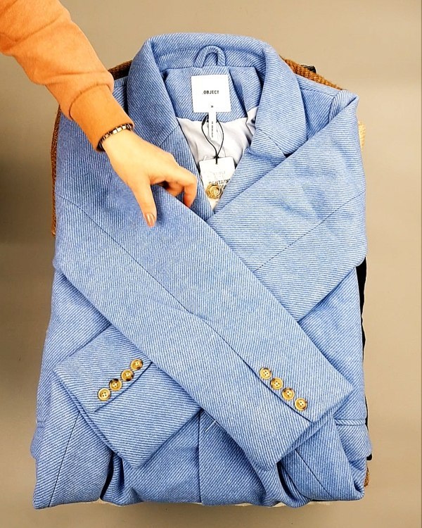 Фотография  691 - Bestseller Winter В mix 114#15 кг, ЛОТ №7372 оптом в Владимире и Владимирской области