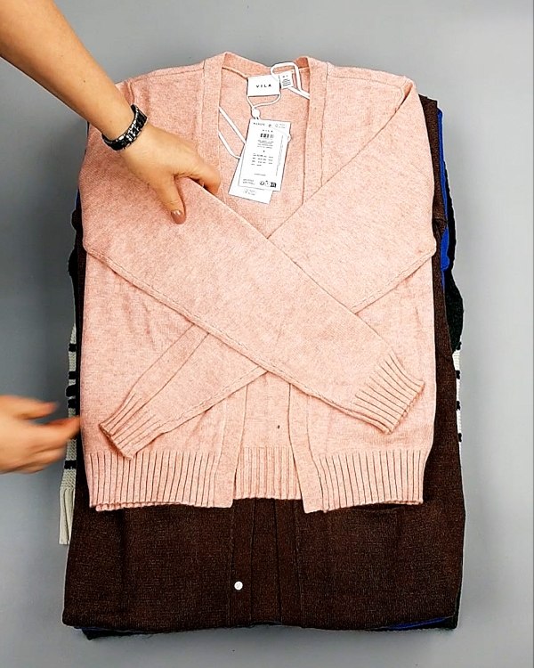 Фотография  239 - Кардиганы VILA W 104#7 кг, ЛОТ №7382 оптом в Владимире и Владимирской области