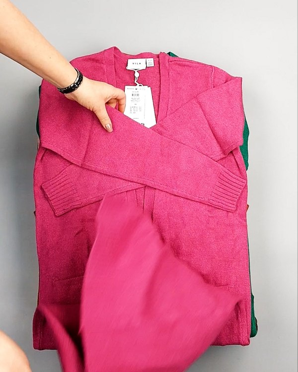 Фотография  774 - Кардиганы VILA W 104#7 кг, ЛОТ №7384 оптом в Владимире и Владимирской области