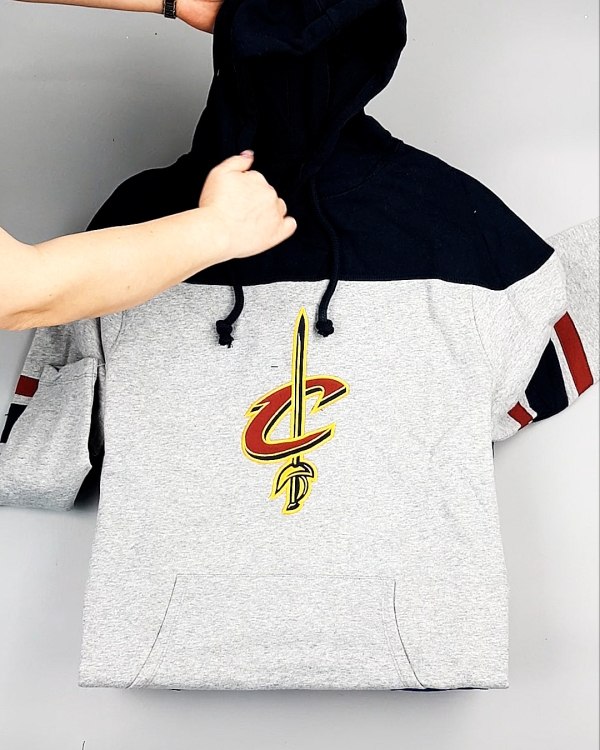 Фотография  847 - HOODIE CAN 084#10 кг, ЛОТ №7426 оптом в Владимире и Владимирской области