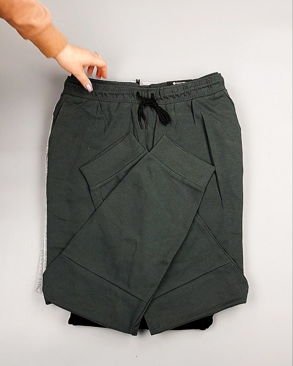 Фотография  883 - Штаны спортивные муж CAN 084#10 кг, ЛОТ №7416 оптом в Владимире и Владимирской области