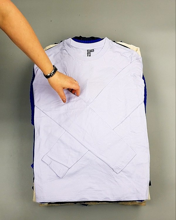 Фотография  479 - Bestseller Winter mix 104#15 кг, ЛОТ №7347 оптом в Владимире и Владимирской области