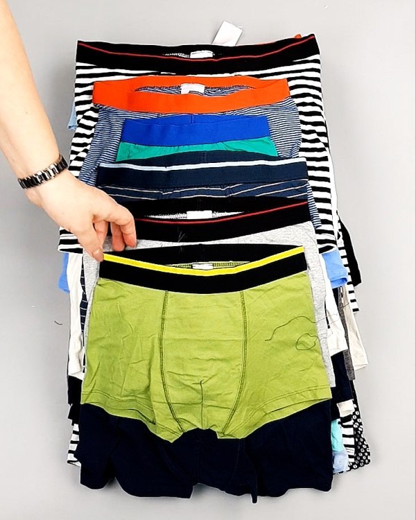 Фотография  254 - Нижнее белье TCM Kids 074#5 кг, ЛОТ №7398 оптом в Владимире и Владимирской области