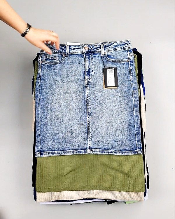 Фотография  450 - Bestseller Winter mix 104#15 кг, ЛОТ №7343 оптом в Владимире и Владимирской области