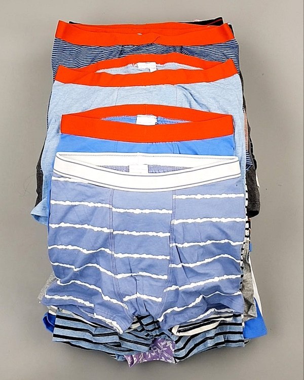 Фотография  412 - Нижнее белье TCM Kids 074#5 кг, ЛОТ №7395 оптом в Владимире и Владимирской области